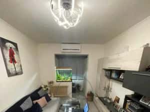 Apartament modern cu 2 camere, zonă centrală — miniatura 5