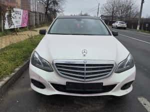 Mercedes E class — miniatura 4