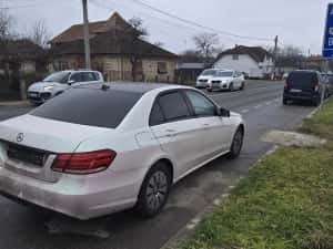 Mercedes E class — miniatura 8