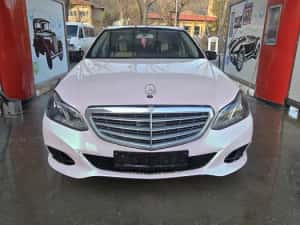 Mercedes E class — miniatura 9