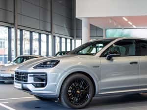 Porsche Cayenne Hibrid 2026, 9.900 km