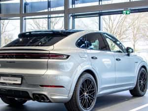 Porsche Cayenne Hibrid 2026, 9.900 km — miniatura 4