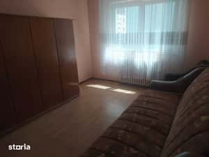 Inchiriez camera de camin 21 m2 — miniatura 4