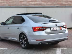 Skoda Superb — miniatura 3