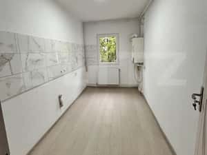 Apartament 2 camere de vanzare, decomandat, 55.70 mp, zona Nicolina — miniatura 4