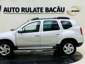 Dacia Duster Manuală 105 HP Benzină — miniatura 2