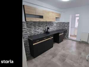 Apartament 3 camere decomandate zona Narcisa str Republicii — miniatura 4
