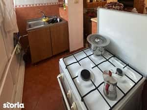 Apartament 3 camere -Zona Sud - 68 mp - 54000 euro negociabil — miniatura 6