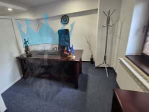 Inchiriere cabinet avocat – camera in apartament de birouri ultracen — miniatura 4