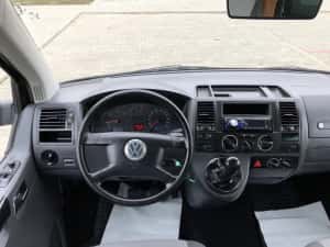 VW Transporter T5 Multivan an 2007 motor 1.9tdi 75 kw 102cp clima computer bord incalzire scaune carlig — miniatura 5