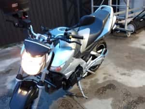 Vand Motor Suzuki GSR 600