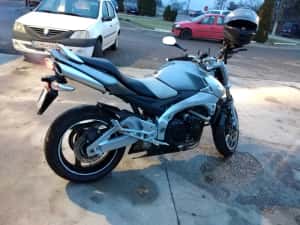 Vand Motor Suzuki GSR 600 — miniatura 5