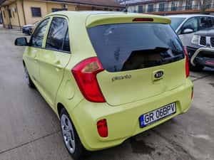 Kia Picanto 1.0I 69cp — miniatura 3