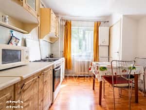 Apartament 3 camere | decomandat | 70mp + balcon | parcare | Manastur — miniatura 1