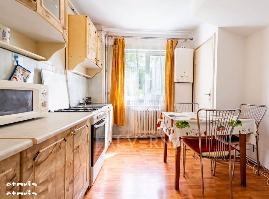 Apartament 3 camere | decomandat | 70mp + balcon | parcare | Manastur — fotografie 1 din 6