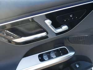 Mercedes-Benz GLC 200 SUV Second Hand 8.200 km — miniatura 6