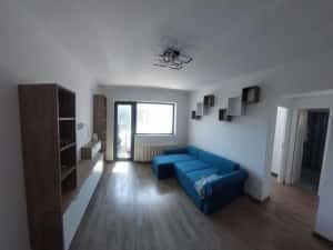 Apartament 2 camere de inchiriat zona Far