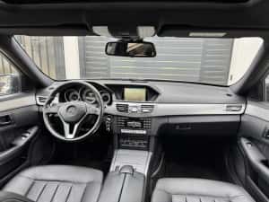Mercedes E200 An 2014 Paket Avantgarde / Faruri led / Trapa !! — miniatura 7