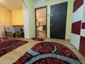 Apartament 2 camere - Decomandat - Girocului - 370 Euro — miniatura 7