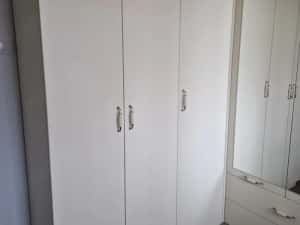 4 cem dec 2 bai 2 balcoane centrala proprie etaj intermediar zona Baba Dochia — miniatura 2