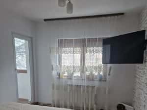 4 cem dec 2 bai 2 balcoane centrala proprie etaj intermediar zona Baba Dochia — miniatura 3