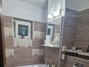 4 cem dec 2 bai 2 balcoane centrala proprie etaj intermediar zona Baba Dochia — miniatura 5