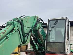 Cabină pentru excavator Liebherr 902 — miniatura 3