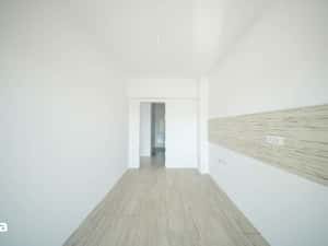 Apartament 2 camere, decomandat, terasa spatioasa - Sect.4, comision 0 — miniatura 5
