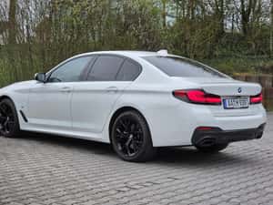 BMW 520 Hibrid 2021, Cutie automată, 82.999 km — miniatura 3