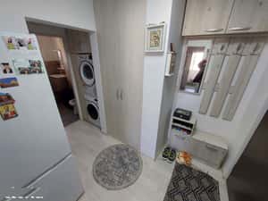 Vindem Apartament 2 camere 2 Balcoane SUPER RENOVAT — miniatura 2