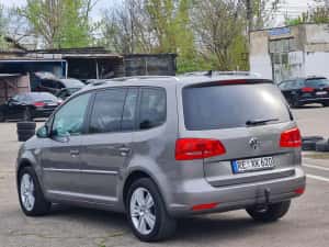 VW Touran Highline 2011 ~ 2.0 TDI - 140 CP ~ Euro 5 ~ Navi Piele BiXenon Led Klimă Senzori etc — miniatura 4