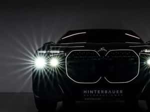 BMW M760e xDrive – Bowers & Wilkins – Executive Lounge