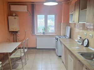 Inchiriez apartament 2 camere decomandat in Deva, Bdl Decebal (Ulpia)