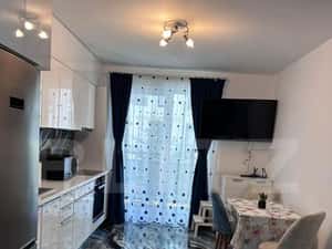 Apartament 2 camere, 34 mp, zona Eroilor