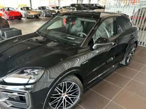 Porsche Cayenne SUV hibrid second-hand 15.500 km — miniatura 7
