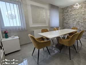 Spațiu modern cu dublă utilizare | Locuita sau Birou | Tractorul