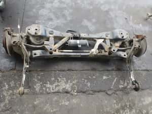 punte spate 1.6b ford focus 3 scurt