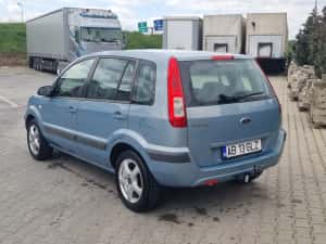 Ford fusion 1.4 benzina — miniatura 4