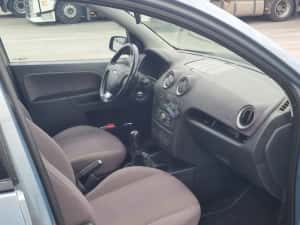 Ford fusion 1.4 benzina — miniatura 5