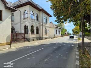 APARTAMENT CENTRAL - DE INCHIRIAT — miniatura 3