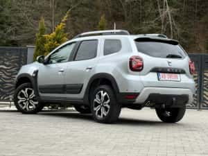 Dacia Duster / 4x4 / Led / Navigatie / KeyLessGo — miniatura 5