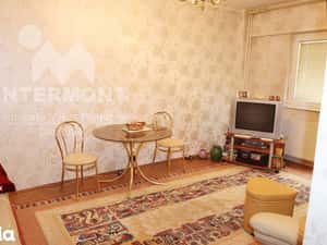 Apartament 3 camere - Etaj 1 - 2 băi - Centrală - Mobilat — miniatura 5