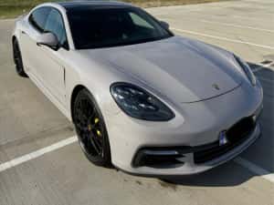 Porsche Panamera 4s