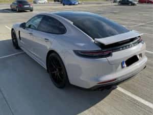 Porsche Panamera 4s — miniatura 10