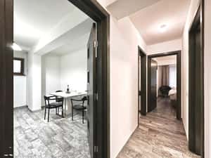 Apartament 2 camere zona TRACTORUL — miniatura 3
