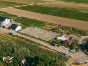 FILM! Teren intravilan, aliniament apreciabil,741mp,Targu Secuiesc — miniatura 6