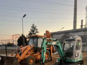 Miniexcavator/Buldoexcavator de închiriat — miniatura 8