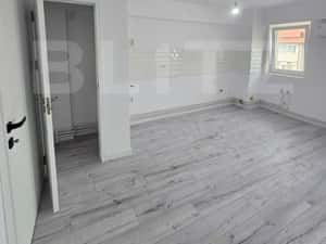 Apartament 2 camere, 60 mp, zona Ultracentral — miniatura 4