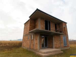 Casa individuala, intabulata, P+1, la rosu, teren 500 mp, Sanpetru, Brasov — miniatura 3