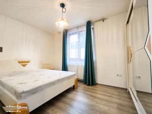 Apartament spatios cu 2 camere+parcare, str D. Mocanu Floresti